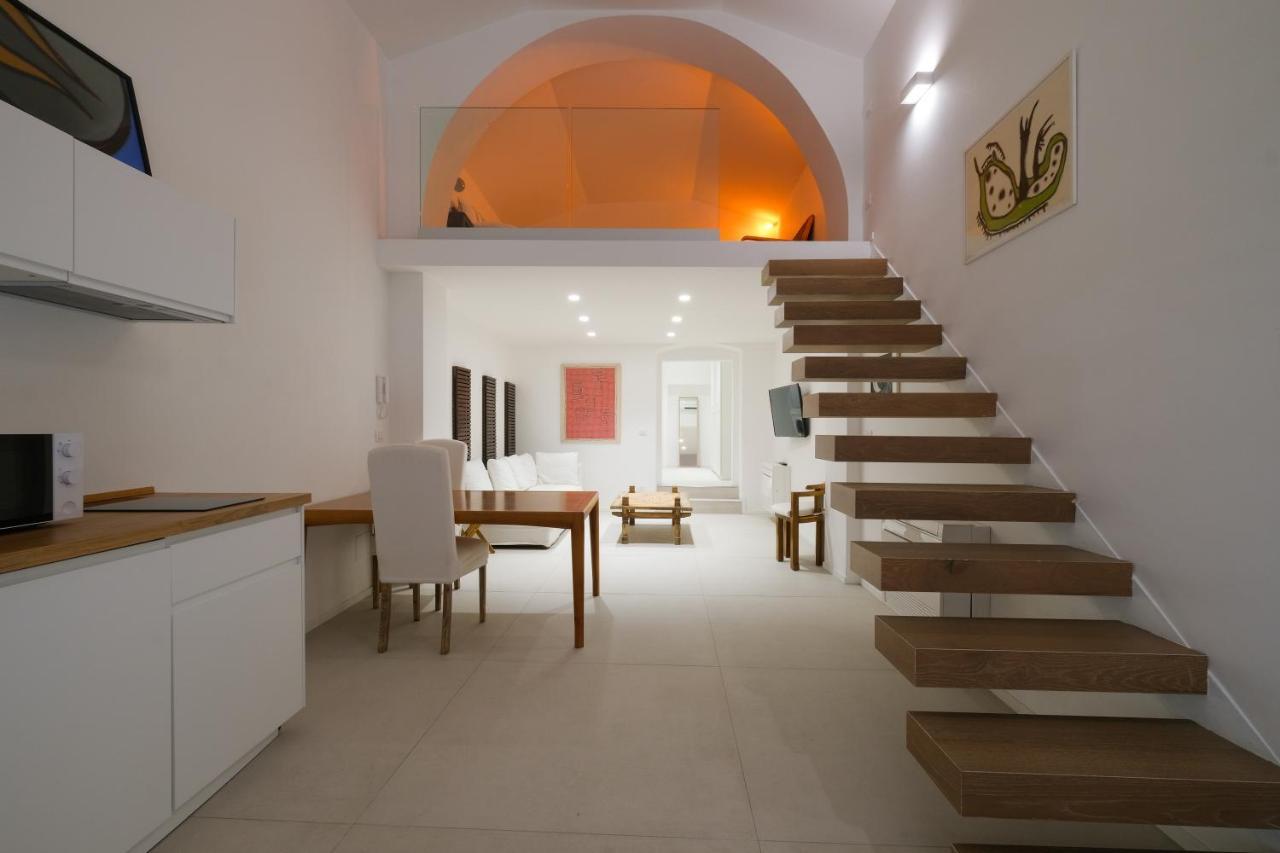 Old Stone House Apartment Bari Exterior photo