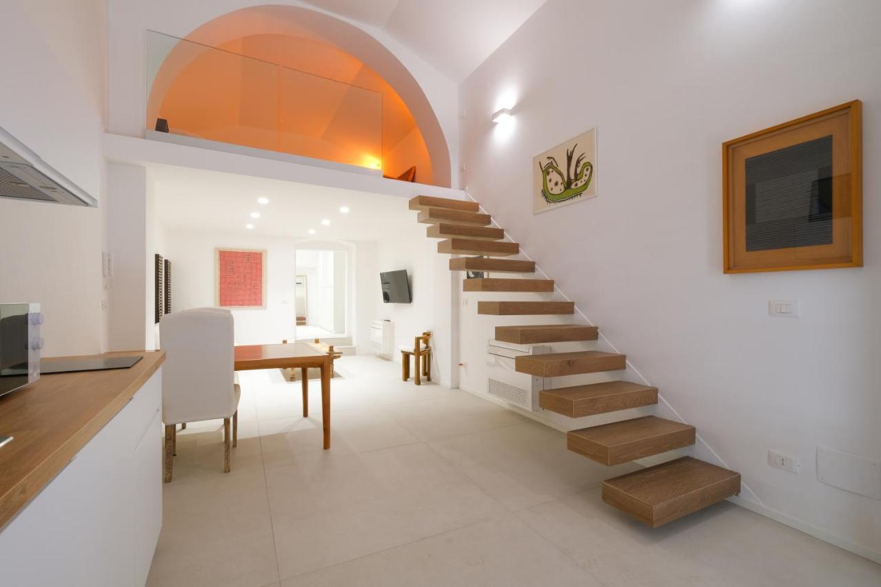 Old Stone House Apartment Bari Exterior photo